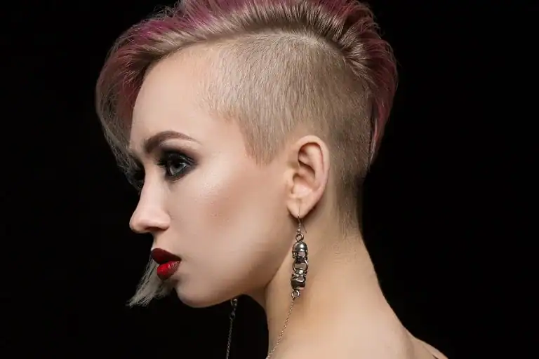 Alt hairstyle with shaved side